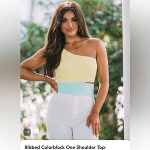 Ribbed one shoulder top